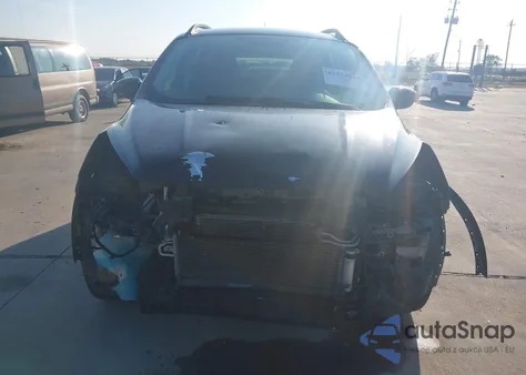 2018 Ford Escape Se из США, поврежденный, VIN 1FMCU9GD8JUC57461